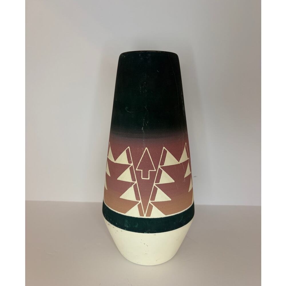 Handcrafted Sioux Pottery Vase Native American Style Geometric Southwest Decor - Picture 4 of 7